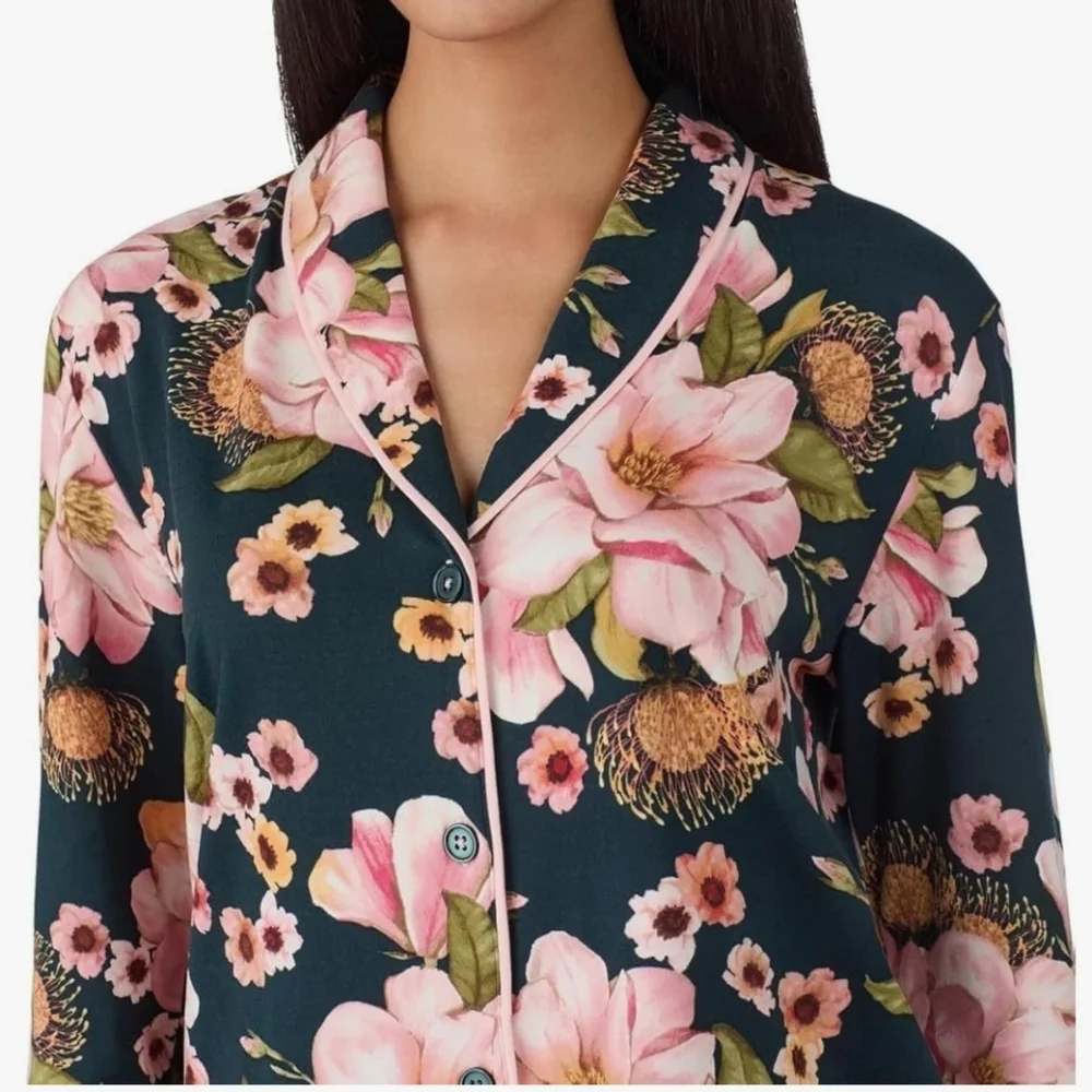 New Room Service Pajama 2 Piece Set Shawl Collar Punk Black Floral Pjs - Picture 5 of 6